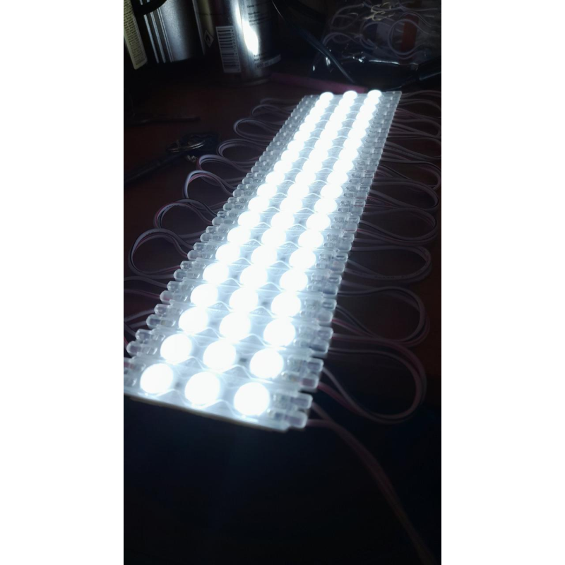 Світлодіодний модуль SMD 2835 1,5Вт 3 світлодіода з лінзою Світлодіодний модуль SMD 2835 1,5Вт 3 світлодіода з лінзою