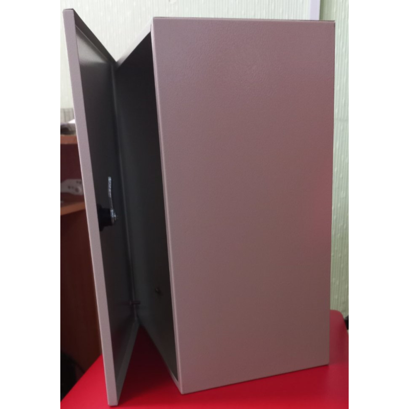 Монтажний корпус металевий IP42 (500*300*200 мм) КМУ-352 Монтажний корпус металевий IP42 (500*300*200 мм) КМУ-352