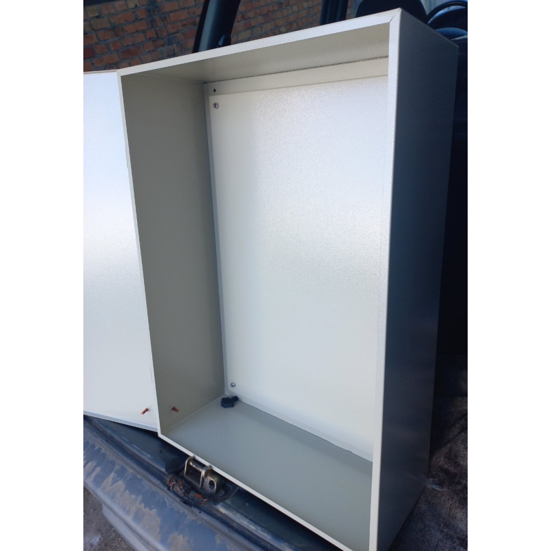 Монтажний корпус металевий IP42 (700*400*200мм) КМУ-472 Монтажний корпус металевий IP42 (700*400*200мм) КМУ-472