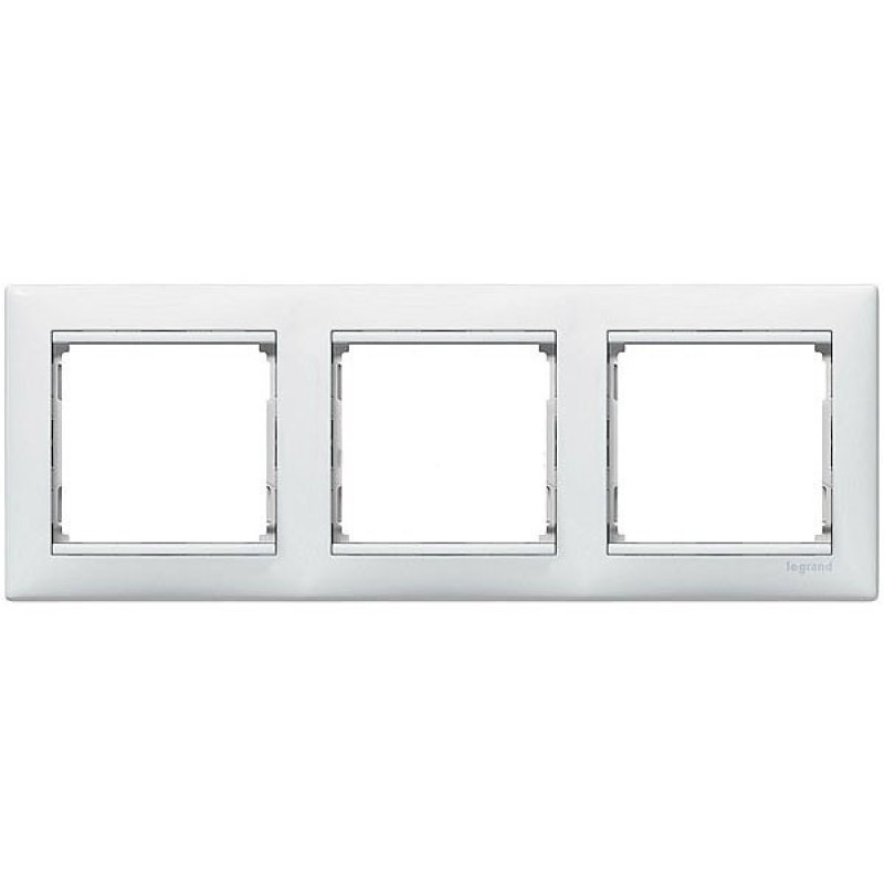 Рамка 3 посту, білий, 774453 Legrand Valena Рамка 3 посту, білий, 774453 Legrand Valena