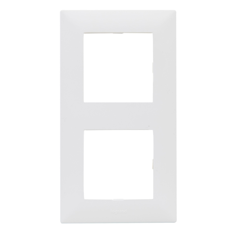 Рамка 2 пости, білий, Niloe Step Legrand Рамка 2 пости, білий, Niloe Step Legrand