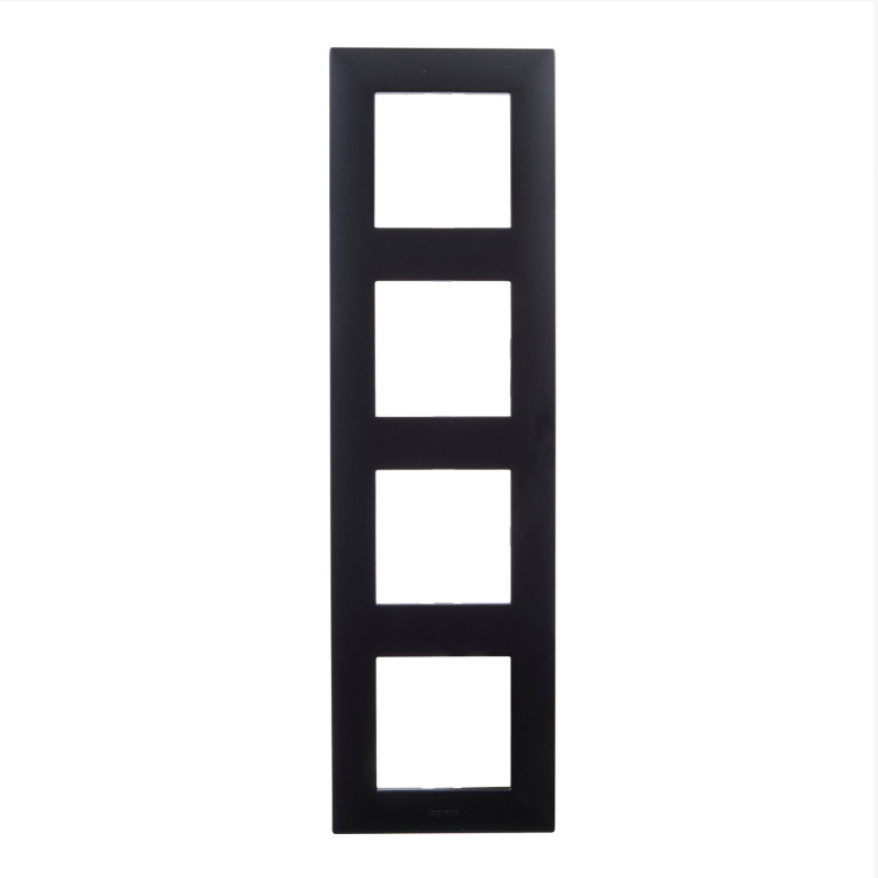 Рамка 4 пости, чорний, Niloe Step Legrand Рамка 4 пости, чорний, Niloe Step Legrand