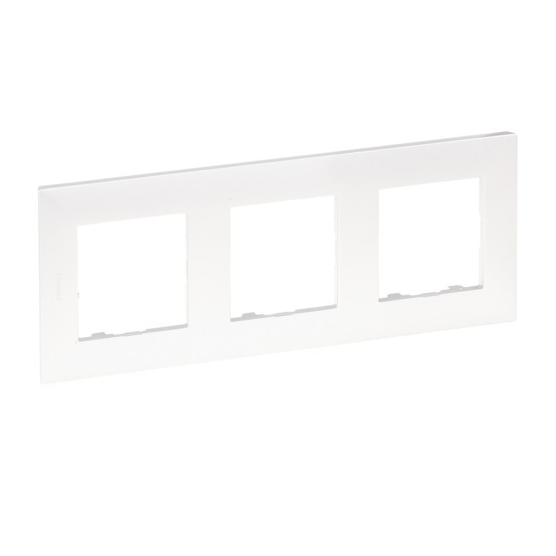 Рамка 3 пости, перлинний, Niloe Step Legrand