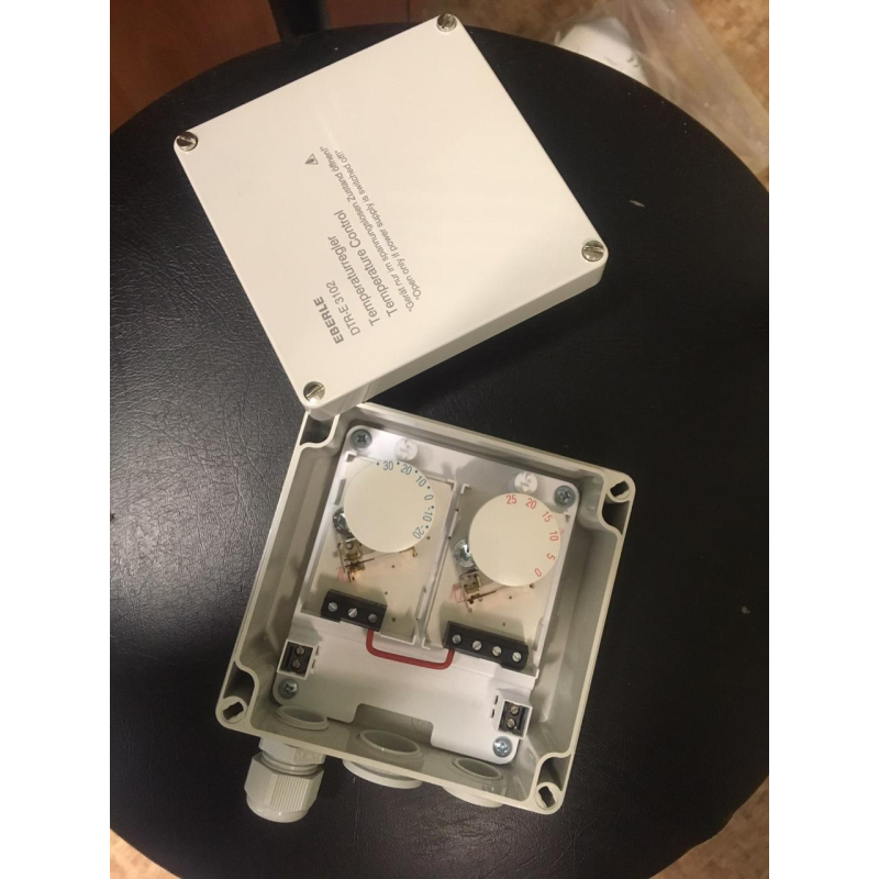 DTR-E 3102 Терморегулятор для захисту від антиобмереження