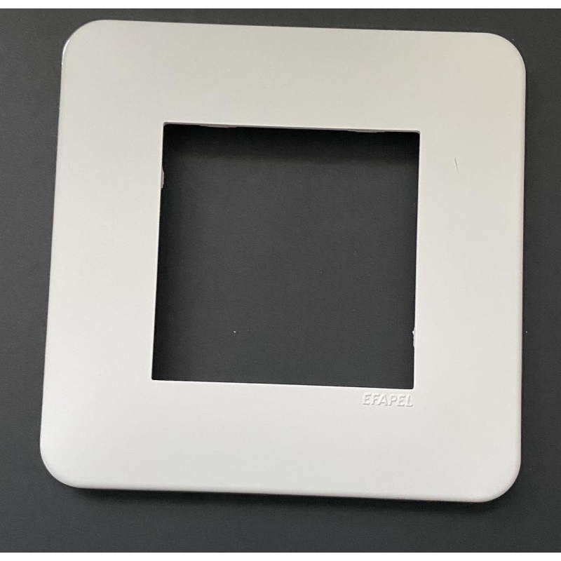 Рамка 1-а EFAPEL LATINA CROMA матовий білий / хром 42910 TBH Рамка 1-а EFAPEL LATINA CROMA матовий білий / хром 42910 TBH