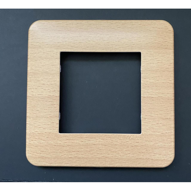 Рамка 1-а EFAPEL LATINA LIGNA бук 42910 TFA Рамка 1-а EFAPEL LATINA LIGNA бук 42910 TFA