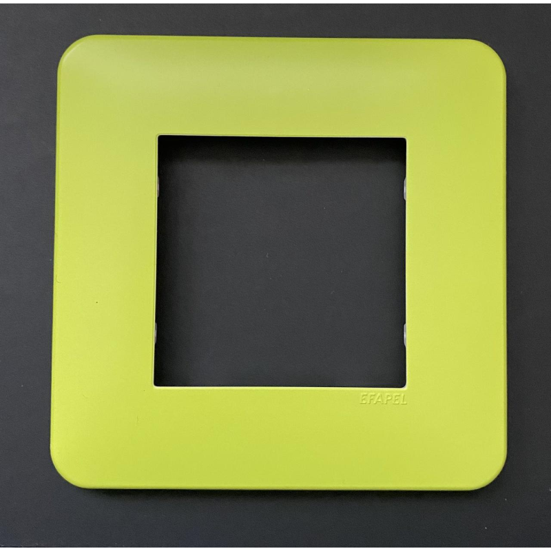 Рамка 1-а EFAPEL LATINA LYRA зелений 42910 TVR Рамка 1-а EFAPEL LATINA LYRA зелений 42910 TVR