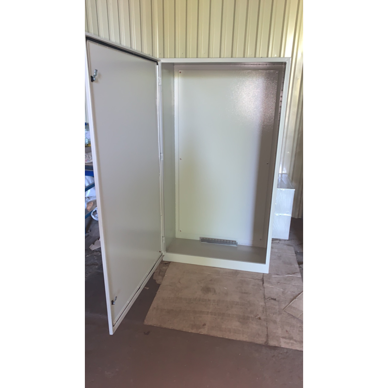 Металевий корпус РП 1800*1000*500 для РУ-0,4 Металевий корпус РП 1800*1000*500 для РУ-0,4